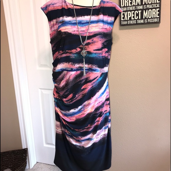 Dresses & Skirts - Nwot size 16 kaleidoscope UK Dress 👗